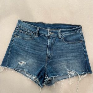 Levi’s jean shorts